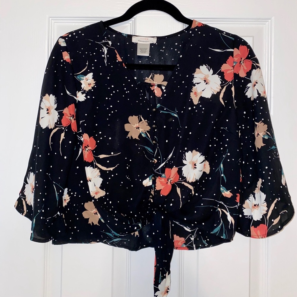Urban Romantics tied top